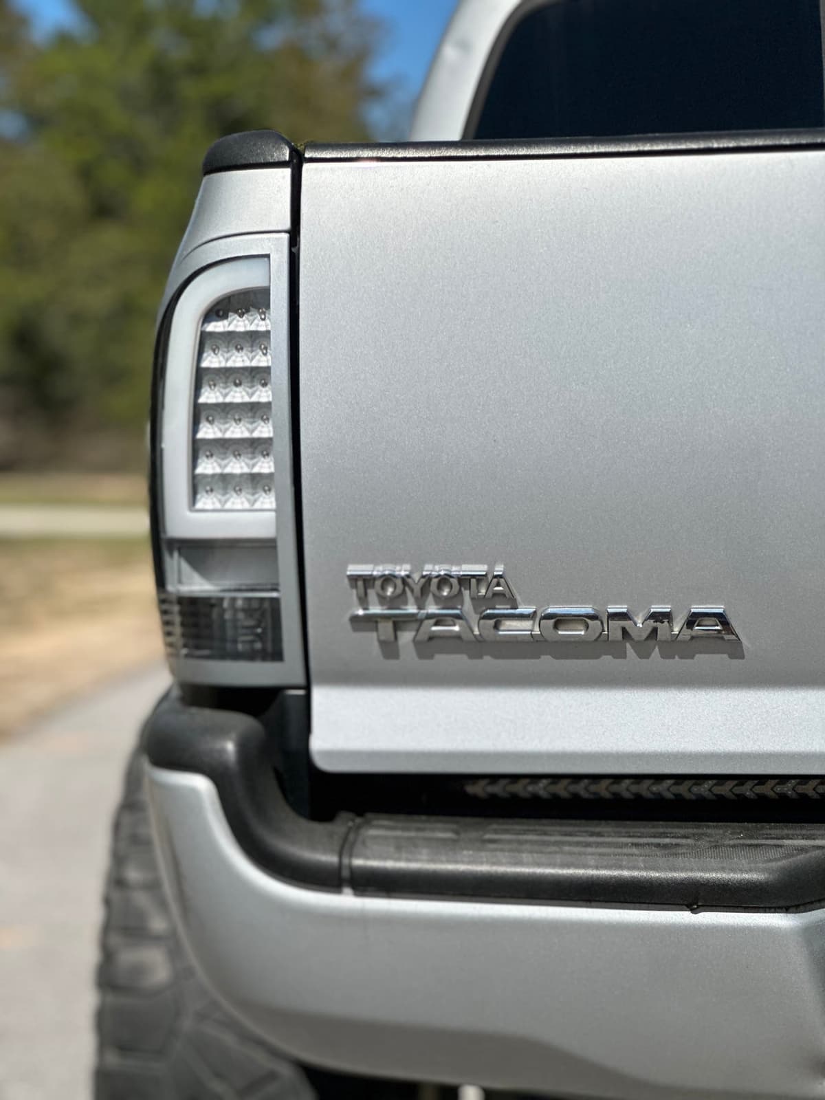 2005-2015 TOYOTA TACOMA COLOR MATCHED TAIL LIGHTS