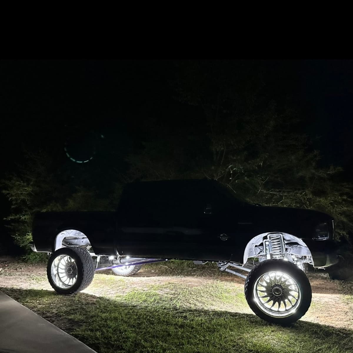 Extreme High Intensity Pure White Wheel Lights