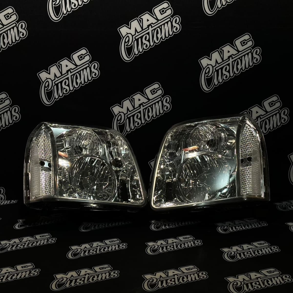 2007-2014 GMC Yukon Clear Headlights